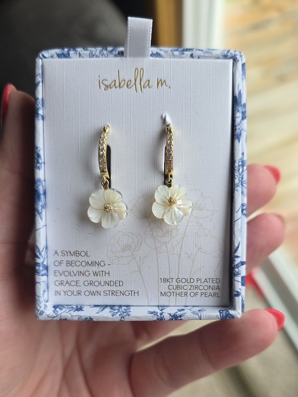 Isabella M. 17kt Gold-Plated Mother-of-Pearl Flower Drop Earrings - Cream & Gold